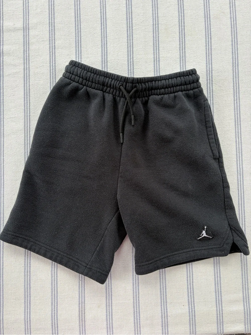 9 pc lot of NIKE (size large)
